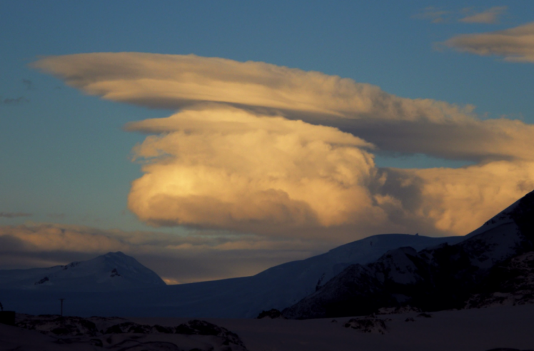 Антарктида форма облаков, атмосферные явления