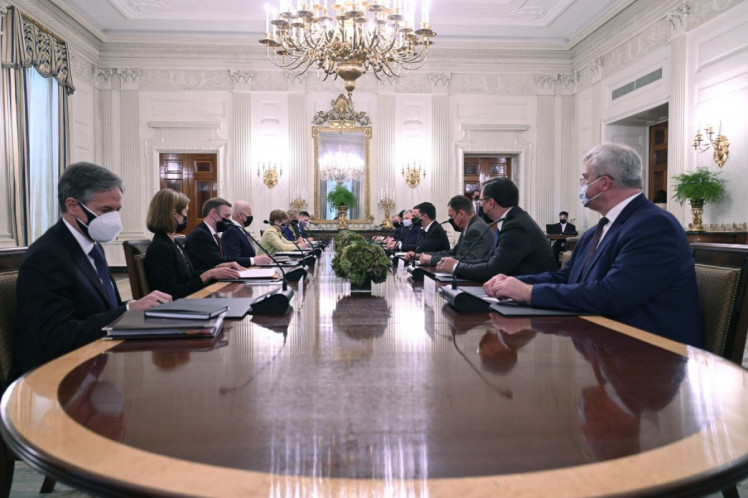 Президенти України та США зустрічаються у розширеному форматі