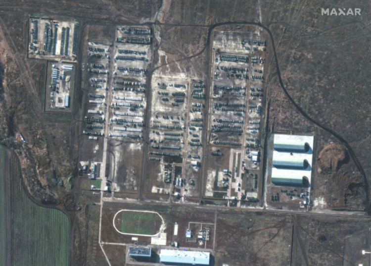 Техника на военной базе в Крыму
