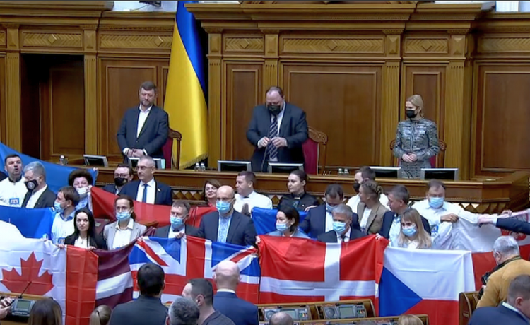 В ВРУ поблагодарили иностранных партнеров за поддержку Украины на фоне российской аргессии.