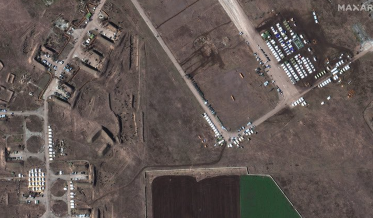 Російські війська, Жовтневе, Крим знімки з супутника
