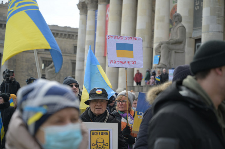 Мітинг на підтримку України у Варшаві
